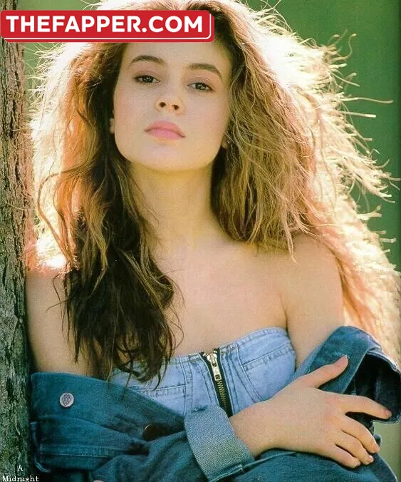 Alyssa Milano  Onlyfans Leaked Nude Image #jiGcH2dZZi