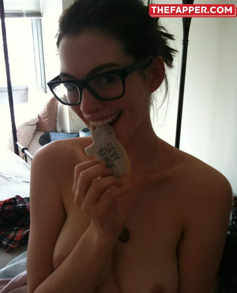 Anne Hathaway  Onlyfans Leaked Nude Image #D5x6p1WJeB