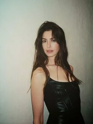 Anne Hathaway Onlyfans Leaked Nude Image #QbTNRk8Enr