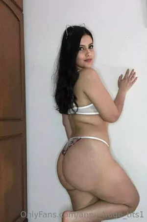 Anny_huge_tits1 Onlyfans Leaked Nude Image #42Sj6oZJPD