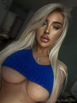 Anny_huge_tits1 Onlyfans Leaked Nude Image #I1aY09z75h