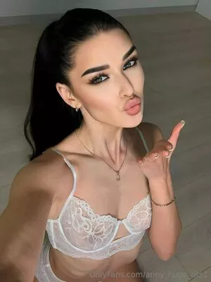 Anny_huge_tits1 Onlyfans Leaked Nude Image #YdPBehR9EB