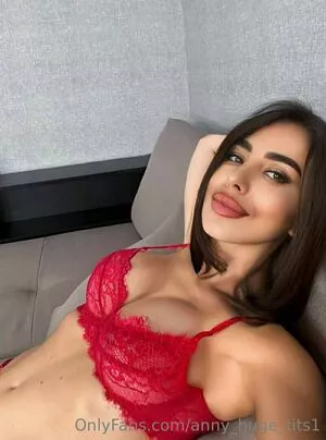 Anny_huge_tits1 Onlyfans Leaked Nude Image #x0Syj74Sx6
