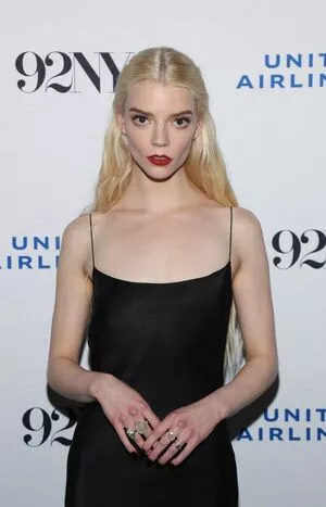 Anya Taylor Joy Onlyfans Leaked Nude Image #Pa4Gk7j2Ok