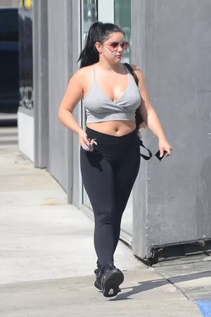 Ariel Winter Onlyfans Leaked Nude Image #g0OgTWq6mV