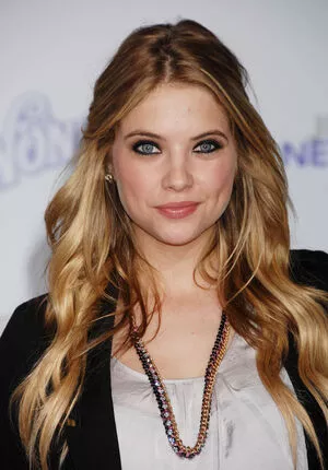 Ashley Benson Onlyfans Leaked Nude Image #Sib5eF2b24