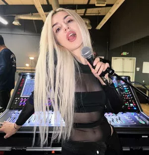 Ava Max Onlyfans Leaked Nude Image #CU3fCY3qD9