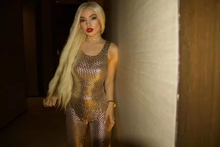 Ava Max Onlyfans Leaked Nude Image #QGvcDfQL7P