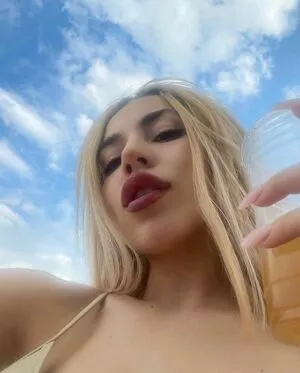 Ava Max Onlyfans Leaked Nude Image #Re3ld5ehej