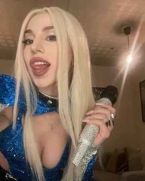 Ava Max Onlyfans Leaked Nude Image #gyvHkV3QA2