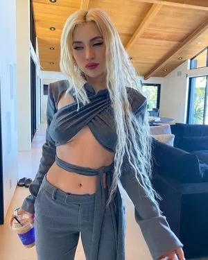 Ava Max Onlyfans Leaked Nude Image #tMS6HqVAK1