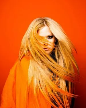 Avril Lavigne Onlyfans Leaked Nude Image #8enskms0SB
