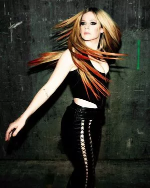 Avril Lavigne Onlyfans Leaked Nude Image #GjdtCi6I5H