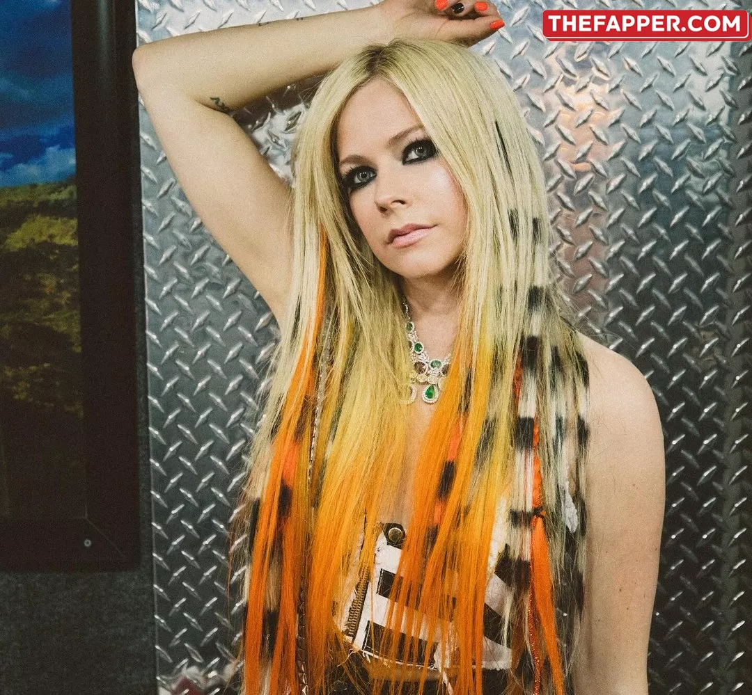 Avril Lavigne  Onlyfans Leaked Nude Image #kFQIaGvO2m