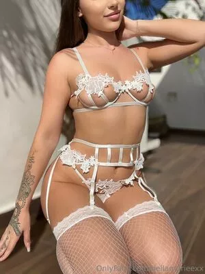 Bellamarieexx OnlyFans Leak UyKz52oW94