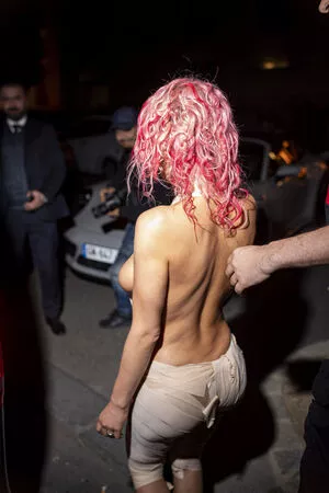 Bianca Censori Onlyfans Leaked Nude Image #bbAxyVV5Zl