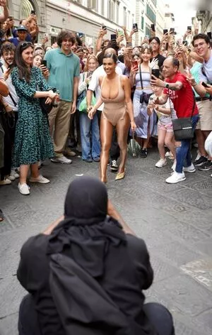 Bianca Censori Onlyfans Leaked Nude Image #dxembFTqFF
