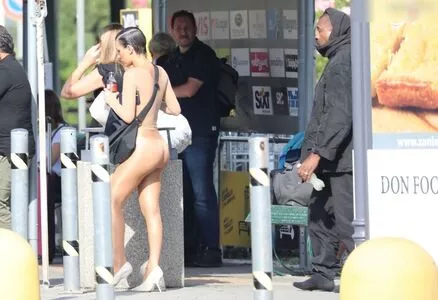 Bianca Censori Onlyfans Leaked Nude Image #yHlpIEv2Eb