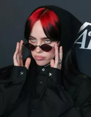 Billie Eilish Onlyfans Leaked Nude Image #PORrtAgrbS