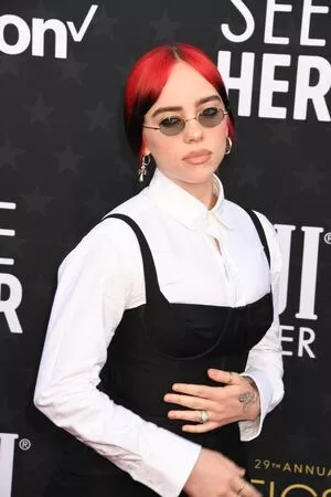 Billie Eilish Onlyfans Leaked Nude Image #zYam9o8XH7