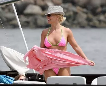 Britney Spears Onlyfans Leaked Nude Image #4IFBEGStLA