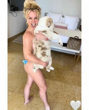 Britney Spears Onlyfans Leaked Nude Image #MbAyfSP6l2