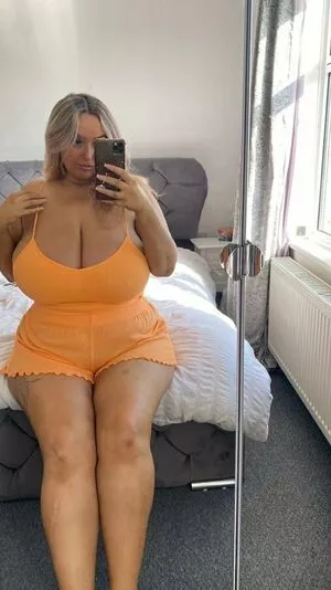 Bustyholly Onlyfans Leaked Nude Image #4pmH9eeMFl