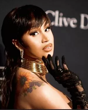 Cardi B Onlyfans Leaked Nude Image #kXfCLopq03