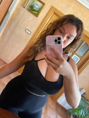 Carmen Curvy Onlyfans Leaked Nude Image #GuUDvDPRk5