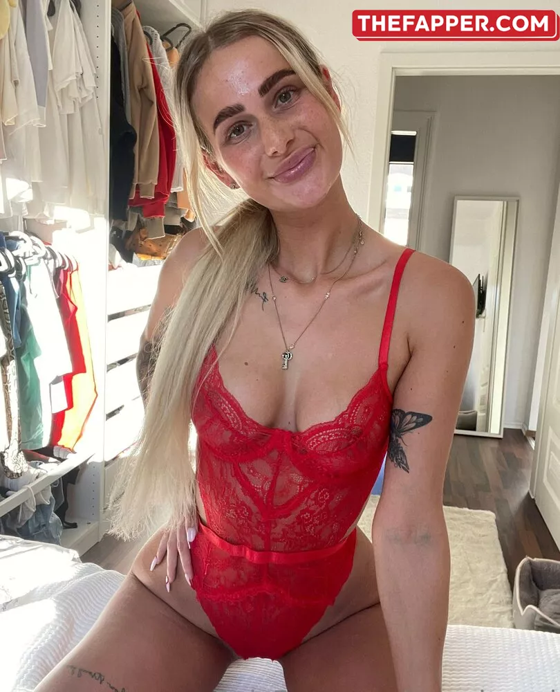 Caro_loesel  Onlyfans Leaked Nude Image #6D38YU11bk