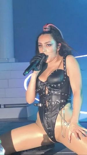Charli Xcx Onlyfans Leaked Nude Image #8ZiObAA6w2