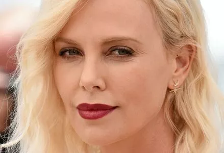 Charlize Theron Onlyfans Leaked Nude Image #0UBrMyVyrz