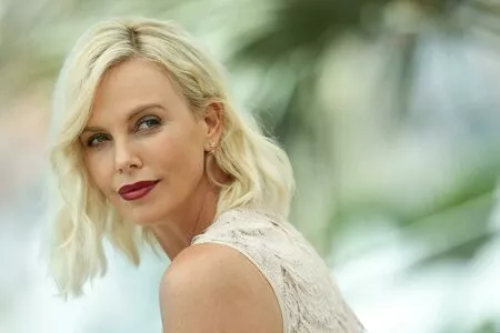 Charlize Theron Onlyfans Leaked Nude Image #1Xc6RxveCL