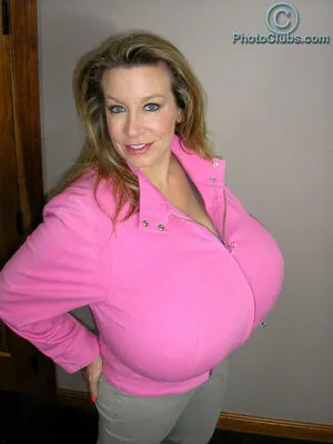 Chelsea Charms Onlyfans Leaked Nude Image #0L3zrWEieK