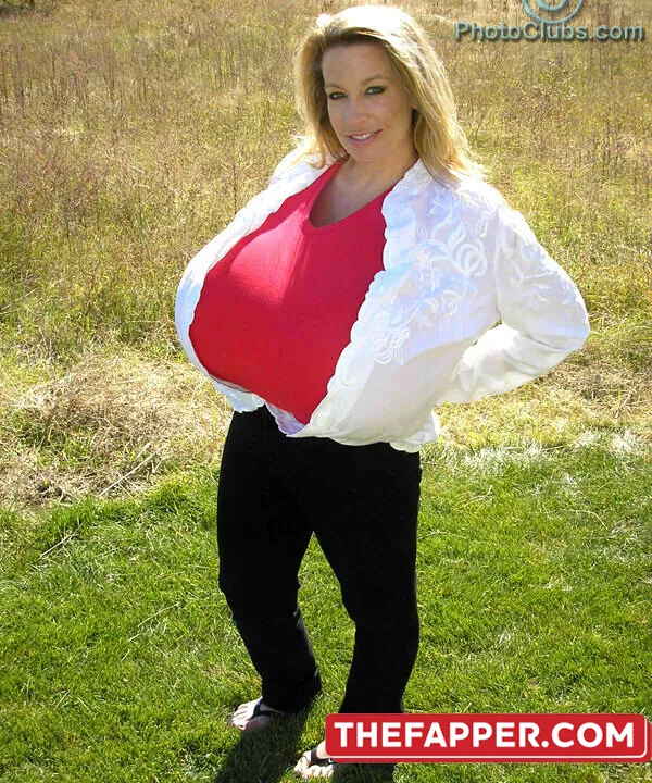 Chelsea Charms  Onlyfans Leaked Nude Image #A3F8wsDcwv