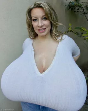 Chelsea Charms Onlyfans Leaked Nude Image #hgs4k2DyRI