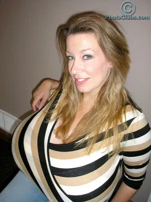 Chelsea Charms Onlyfans Leaked Nude Image #sorCnUfXMw