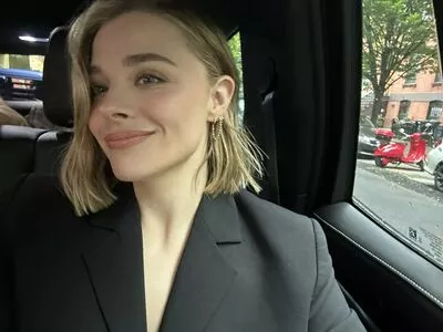 Chloë Grace Moretz Onlyfans Leaked Nude Image #7mCqf3eGRf