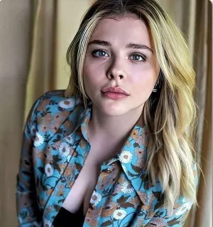 Chloë Grace Moretz Onlyfans Leaked Nude Image #Pw6s234n1r