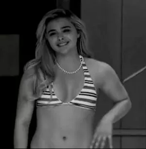 Chloë Grace Moretz Onlyfans Leaked Nude Image #UjTASbBV4K