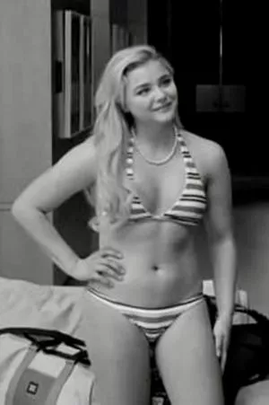 Chloë Grace Moretz Onlyfans Leaked Nude Image #cKRJJOsBq7