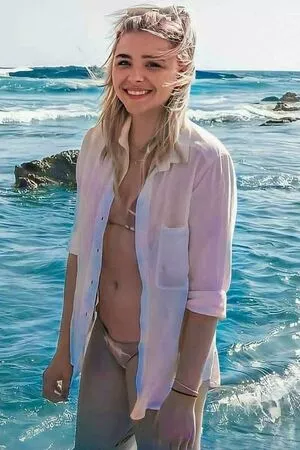 Chloë Grace Moretz Onlyfans Leaked Nude Image #fvCWB1k3i3