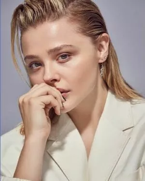 Chloë Grace Moretz Onlyfans Leaked Nude Image #isKXuNyiVh