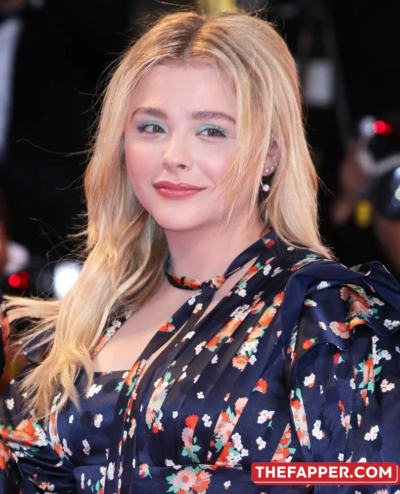 Chloë Grace Moretz  Onlyfans Leaked Nude Image #onAZRPrOAU