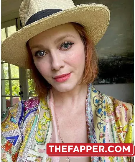 Christina Hendricks  Onlyfans Leaked Nude Image #2SbdlEuzl1