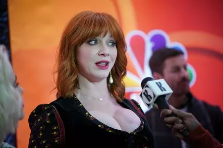 Christina Hendricks Onlyfans Leaked Nude Image #8WG5aOK3fo