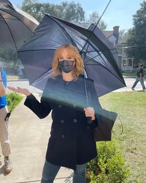 Christina Hendricks OnlyFans Leak AFxr8BKLTJ