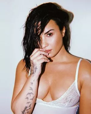 Demi Lovato Onlyfans Leaked Nude Image #3zw9nl5j0O