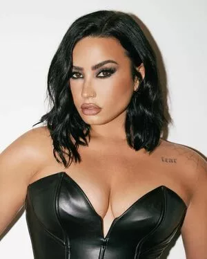 Demi Lovato Onlyfans Leaked Nude Image #8nE2kWgSDs