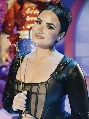 Demi Lovato Onlyfans Leaked Nude Image #JJoEEZzybb